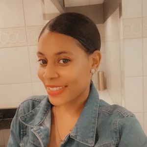 Meet your Posher, Jennifer